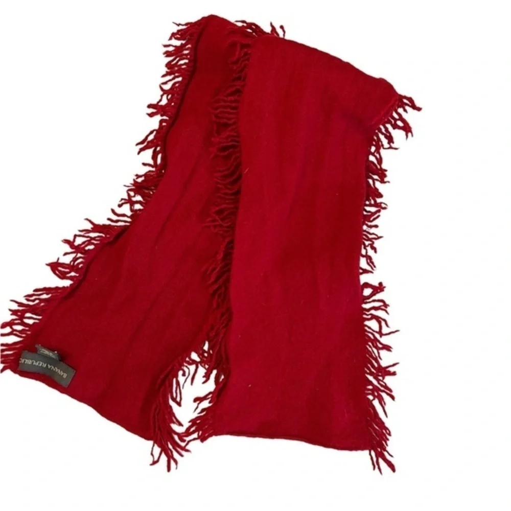 Vintage Banana Republic solid red lambswool scarf with fringe on long sides